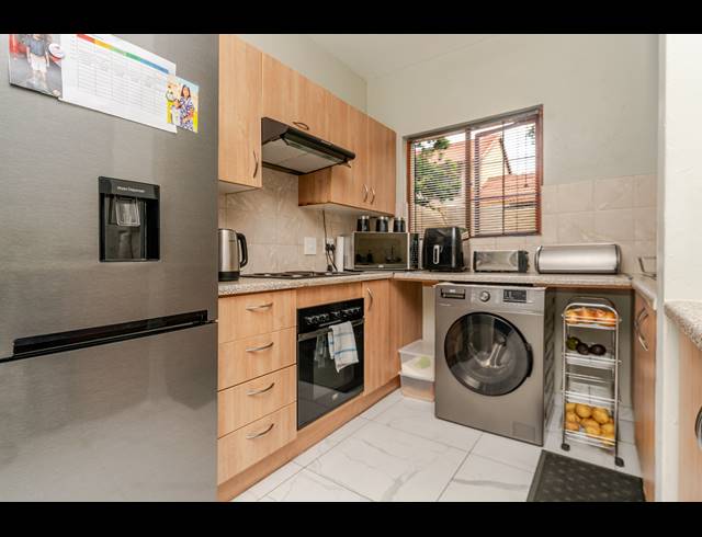 2 BEDROOM DUPLEX FOR SALE IN NOORDWYK
